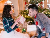 Otwieranie prezent&oacute;w