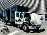 Amerykańska ciężar&oacute;wka z pizzą