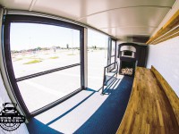 Wnętrze food trucka